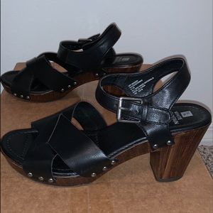 White Mountain Black & Brown Women's Strappy Heeled Sandals Size 8 1/2